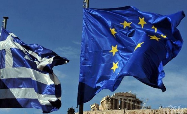 Победата на СИРИЗА в Гърция срина еврото