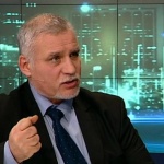 Не трябва да участваме в “прогнозираната” война, която вече се води