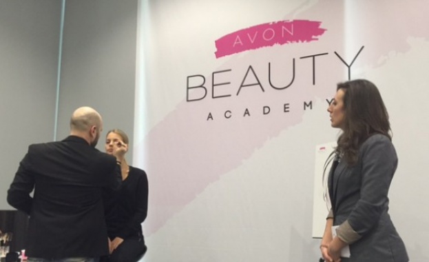 Следвай ТОП тенденциите с AVON  