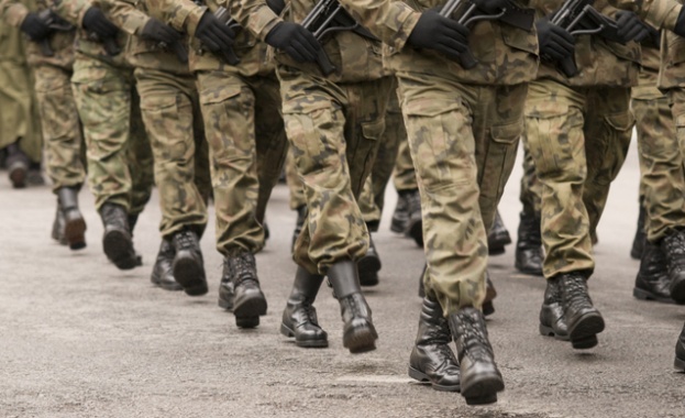 България ще променя закони за преминаване на войски на НАТО