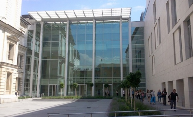 "Квадрат 500" с вход свободен днес 