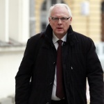 Велизар Енчев: Виждали ли сте гръцка слугиня в България?