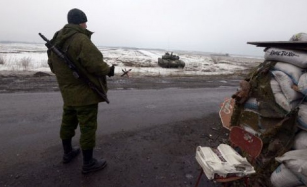 Примирието в Украйна е крехко и може да се провали, предупреждават експерти