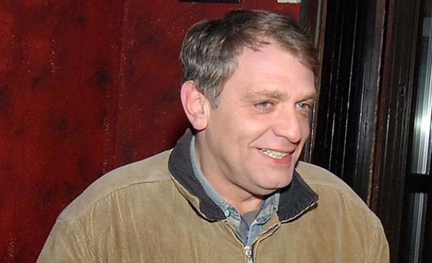 Политиците у нас приписват имотите си на дъщери, на шурея, на шурулинка си