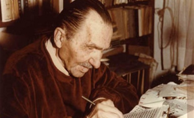 Не очаквам нищо. Не се страхувам от нищо. Аз съм свободен