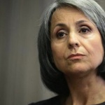Маргарита Попова: Конституционна реформа се прави в спокойна държава