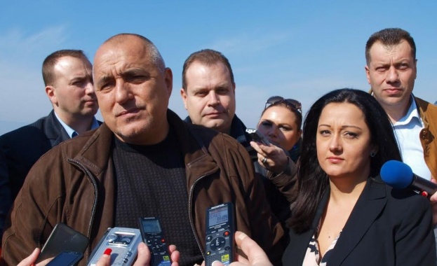 Борисов към журналистка: От такива като теб на мога да се оженя