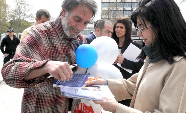 Голямото преструване си отива