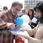 Голямото преструване си отива