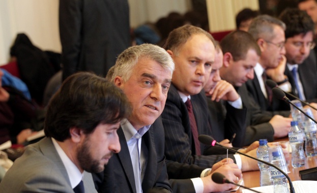 Георги Кадиев: В 8-те млрд. евро са включени вече извършени плащания