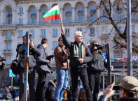 Над 10 000 българи под знамената на „Атака” отбелязаха 137 години от Освобождението на България 