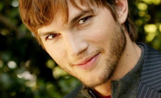 Аштън Къчър вярва, че когато носи любимите си зелени чорапи, успехът винаги го съпровожда