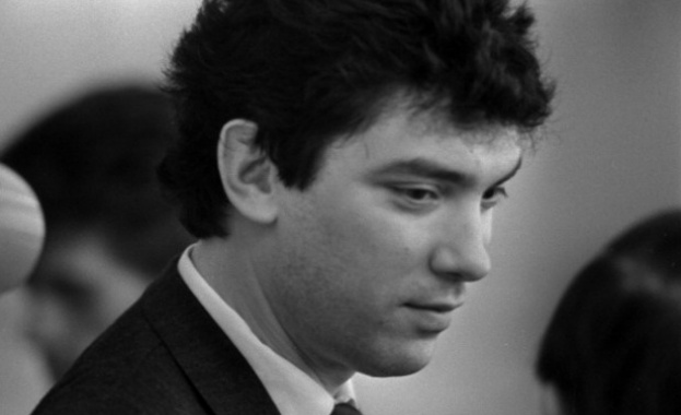 50 нюанса сиво с Борис Немцов