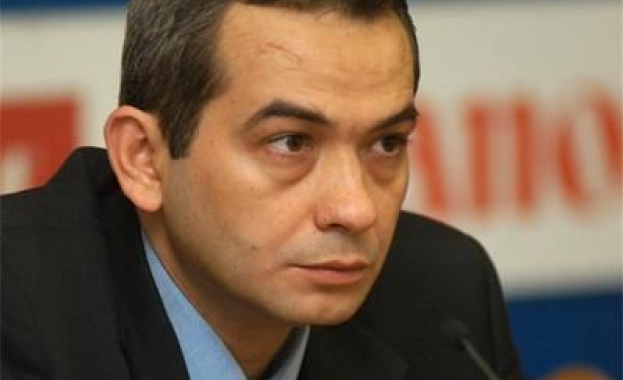 ВСС не прие оставката на Петьо Петров 