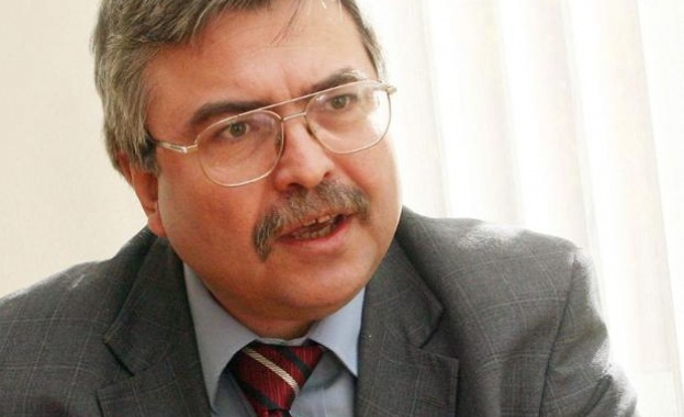 Вдигане на пенсионната възраст прогнозира финансистът Хърсев