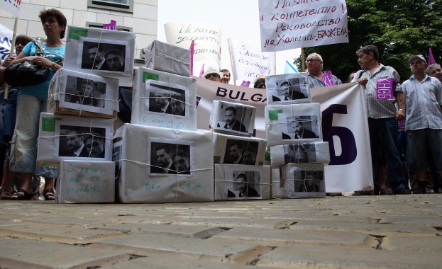 Йордан Недев: Пълното каско на старите влакове е икономическо самоубийство 