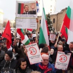 В сянката на атлантизма – «лидерство от задните редове» и пушечно месо от предните