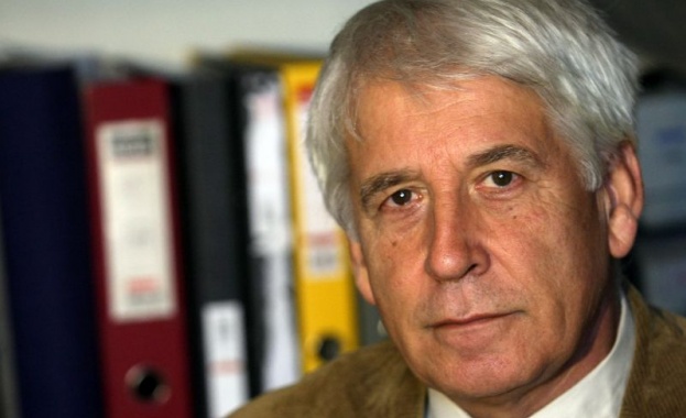 Проф. Димитър Йончев: САЩ искат да държат Европа разединена