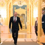 Как Владимир Путин влезе в голямата политика 