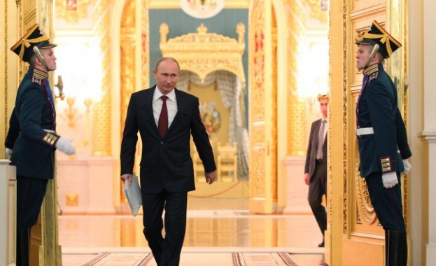 Как Владимир Путин влезе в голямата политика 