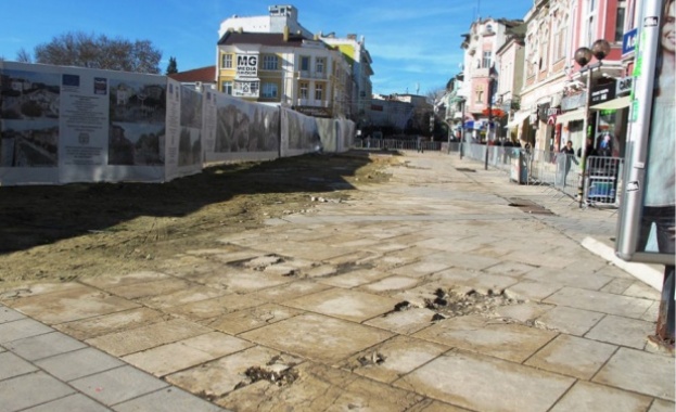 Водопроводна авария повреди антични находки във Варна 
