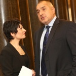 Д. Атанасова: Никой няма да пътува до Белград за среща с Василев