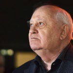 Погребват Михаил Горбачов в Москва