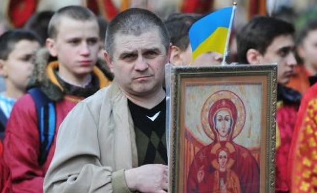 В РПЦ са обезпокоени от опитите на униати да превземат храм в Украйна