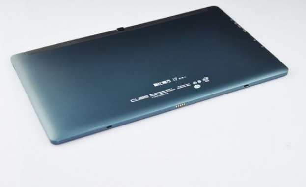 Cube i7-CM: таблет с FullHD резолюция и Ubuntu OS  