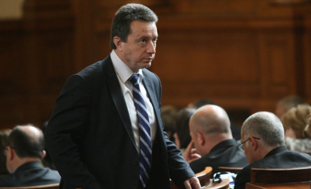 Янаки Стоилов: Без да се реконструира като цяло държавата, няма да има успешни реформи