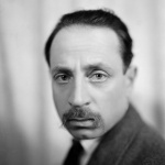 Владелец на толкова болки...