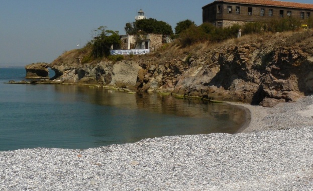 От днес остров Света Анастасия посреща туристи