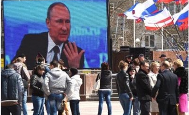 Над 8 милиона руснаци гледали Путин в Пряка линия