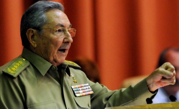 Раул Кастро ще посети Парада на Победата в Москва 