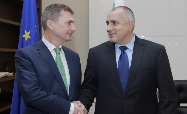 Зам.-шефът на ЕК похвали Борисов 