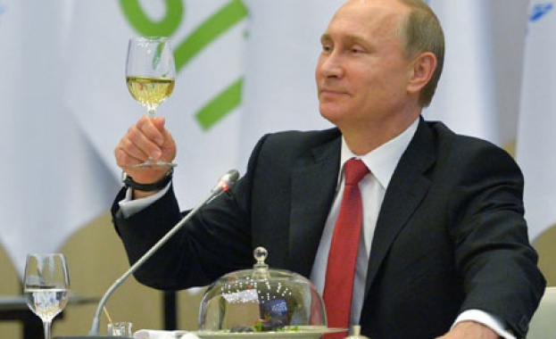 Путин разказа как олигарсите му забранявали да става президент