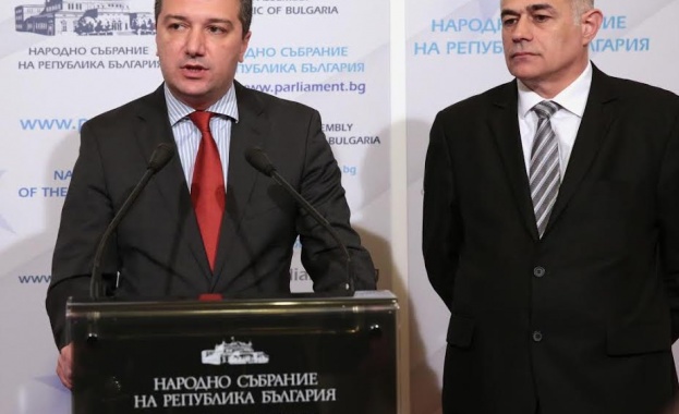 Стойнев съветва Лукарски да преосмисли решението за за продажба на НИТИ -Казанлък