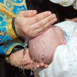 Кръщават 1000 бебета в един ден