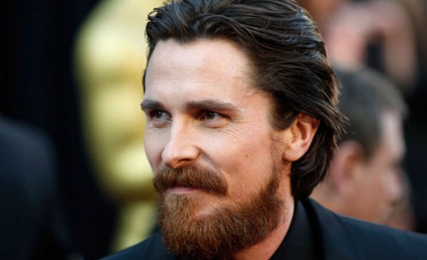 Крисчън Бейл става Енцо Ферари