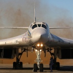 В Русия възобновяват производството на супербомбардировача Ту-160