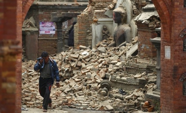Непал ще се възстановява поне 10 години
