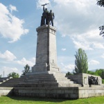 Протест за прмехване на паметника на Съветската армия в София