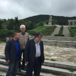 Рашидов: Паметникът на Ботев в Калофер е непокътнат