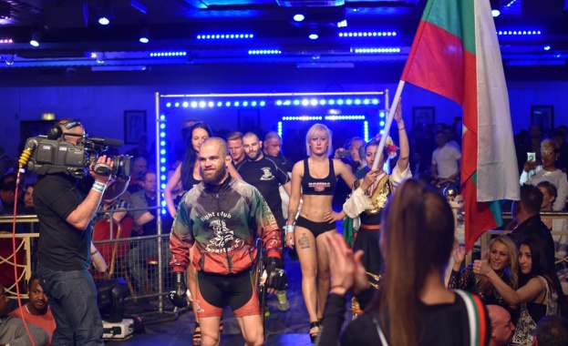 MMA бойци развяха българския флаг в Англия