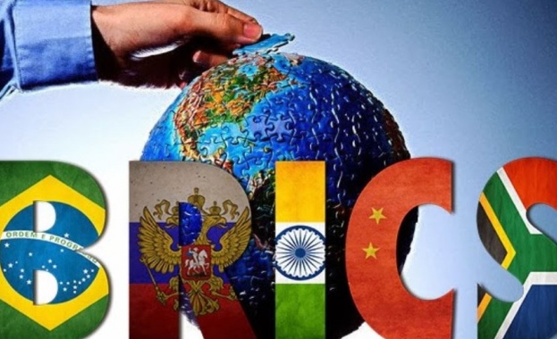 Китай ще призове колегите си от БРИКС Бразилия Русия Индия
