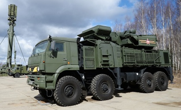 За руските комплекси „Панцир-С1“ се „наредиха на опашка“ до 2019