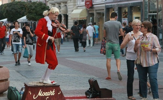 Светещи карти ще водят туристите из Пловдив