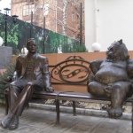 Ние говорим с теб на различни езици