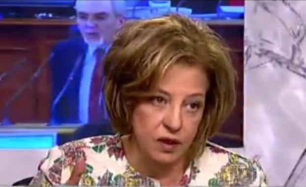 Вера Ахундова: „Портиерският списък“ с посетителите в КТБ е димка