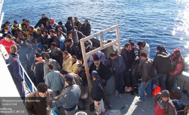 "Лекари без граници" временно спира да спасява мигранти в Средиземно море